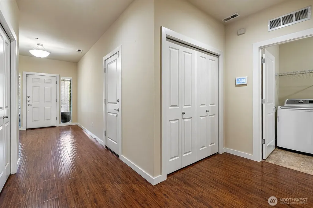 15372 SE 160th Place Renton WA 98058