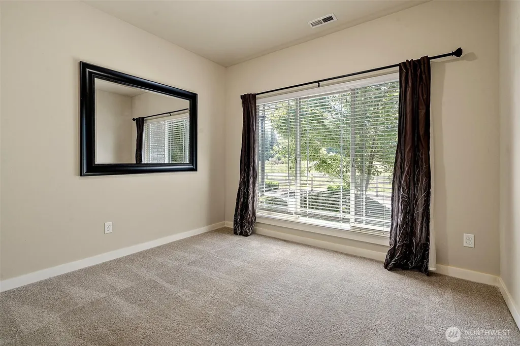 15372 SE 160th Place Renton WA 98058