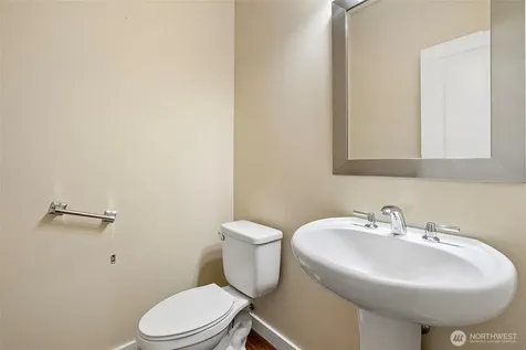 15372 SE 160th Place Renton WA 98058