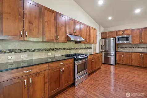 15372 SE 160th Place Renton WA 98058