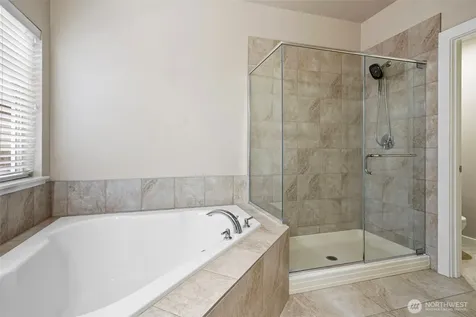 15372 SE 160th Place Renton WA 98058