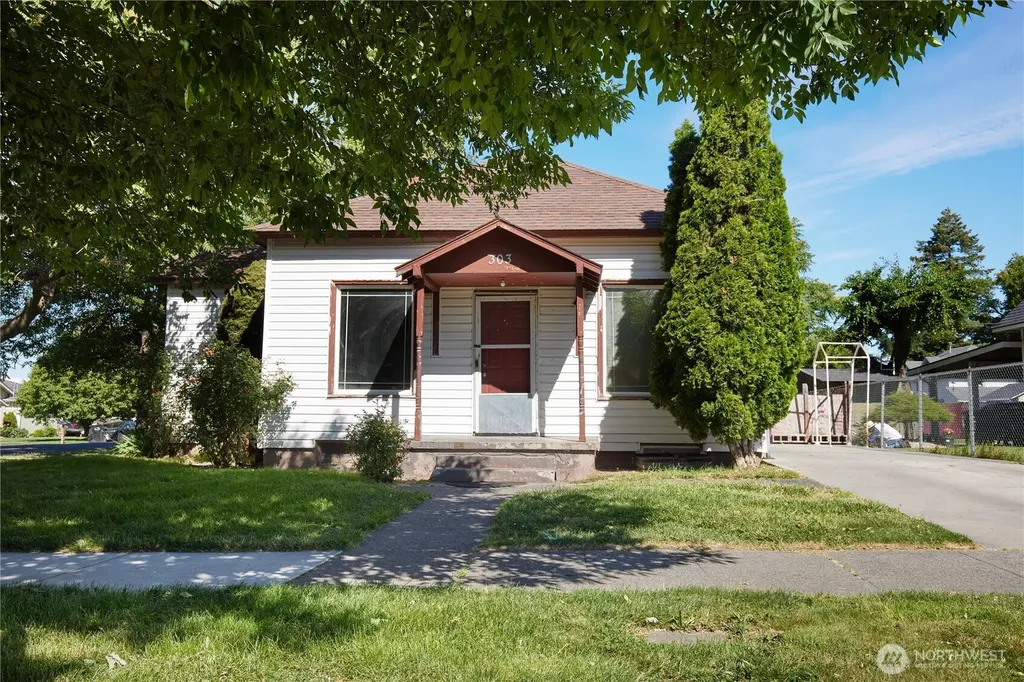 303 E Oak Street Walla Walla WA 99362
