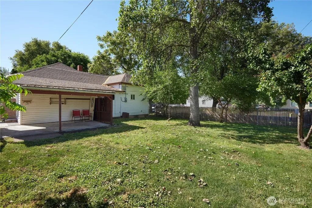 303 E Oak Street Walla Walla WA 99362