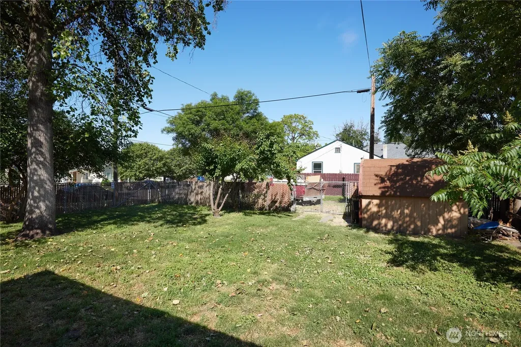 303 E Oak Street Walla Walla WA 99362