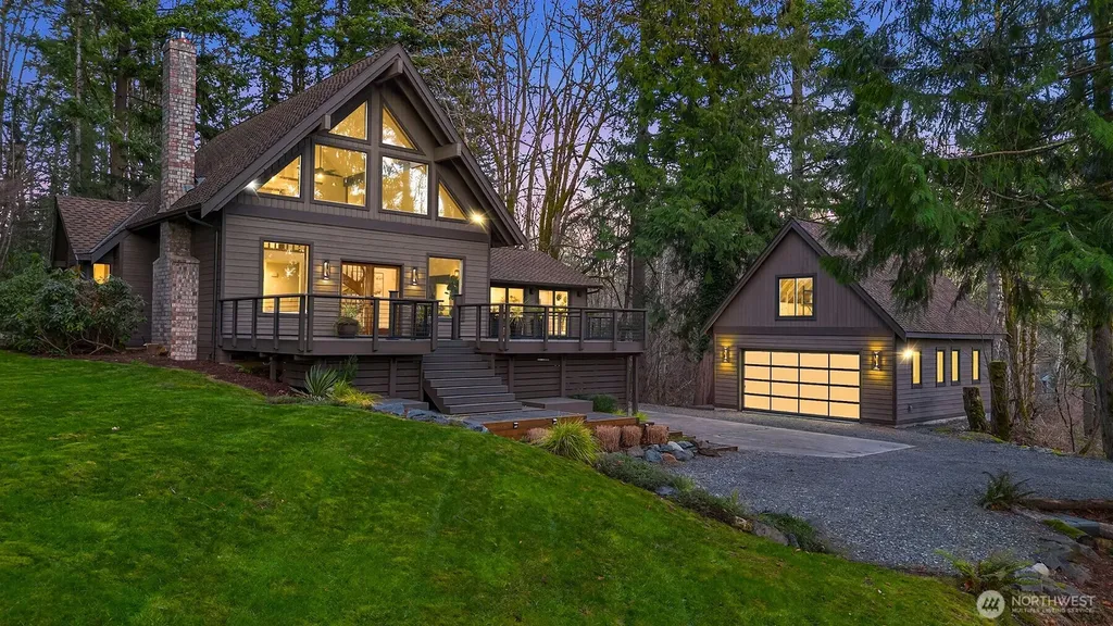 25112 SE 17th Street Sammamish WA 98075