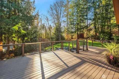 25112 SE 17th Street Sammamish WA 98075