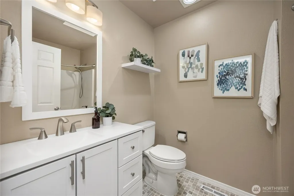 30022 125th Court SE Auburn WA 98092