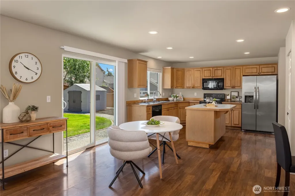 30022 125th Court SE Auburn WA 98092
