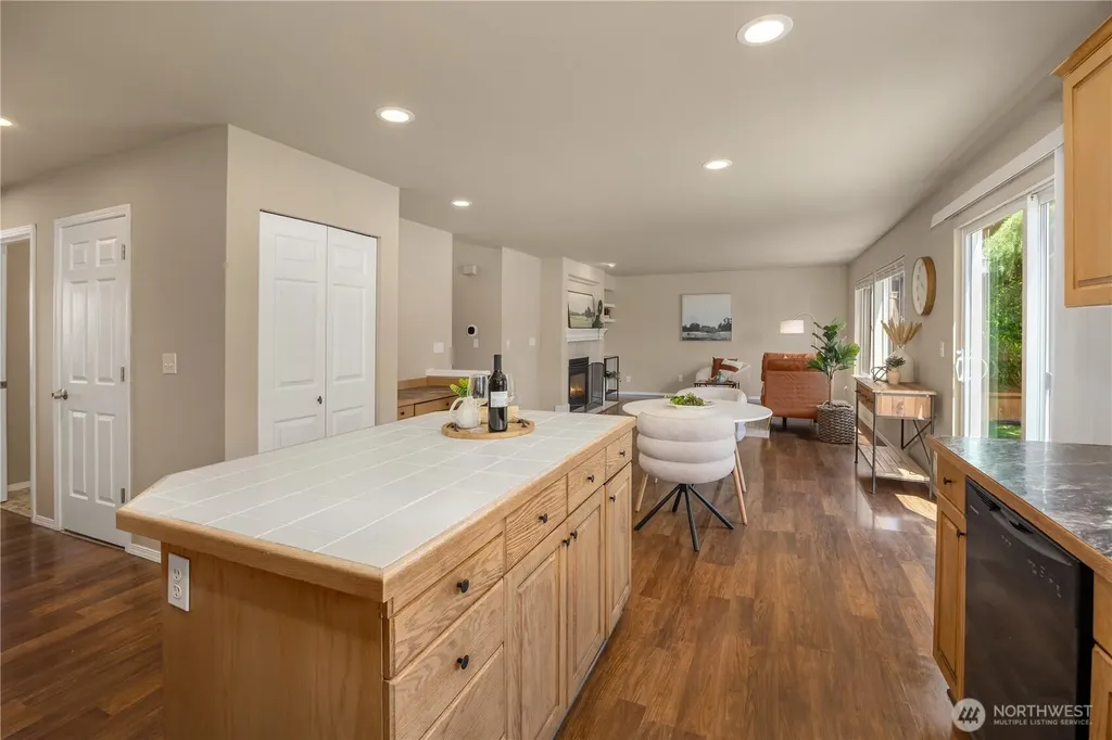 30022 125th Court SE Auburn WA 98092