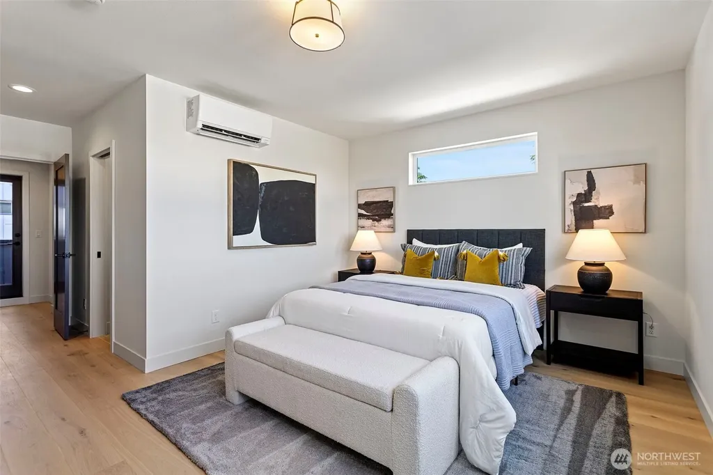 4430 Dayton Avenue N Seattle WA 98103