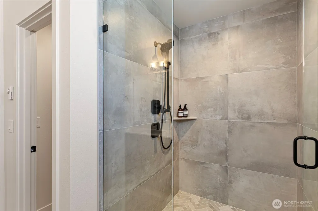 4430 Dayton Avenue N Seattle WA 98103