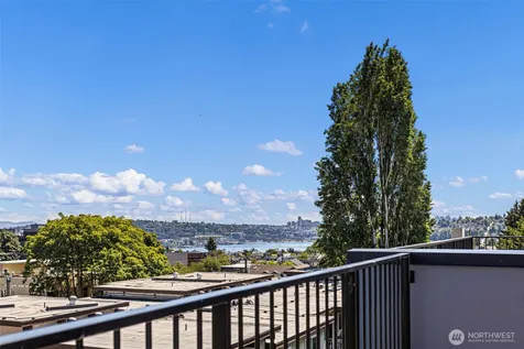 4430 Dayton Avenue N Seattle WA 98103