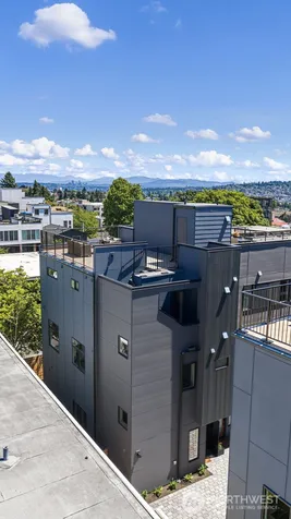 4430 Dayton Avenue N Seattle WA 98103