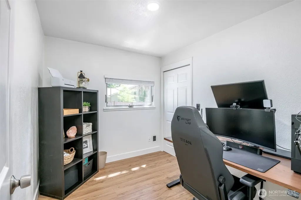 402 96th Street S Tacoma WA 98444
