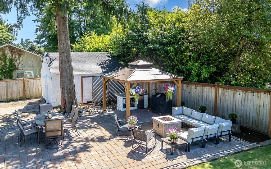 402 96th Street S Tacoma WA 98444