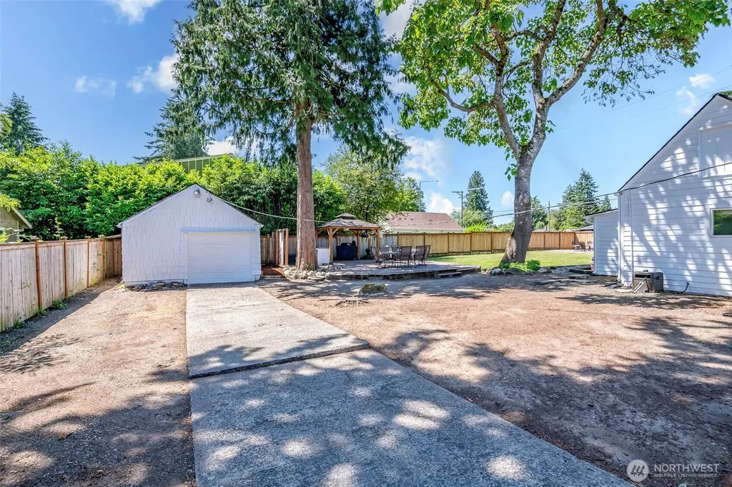 402 96th Street S Tacoma WA 98444