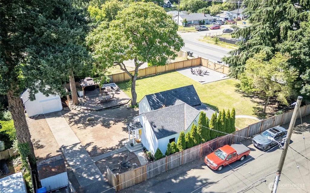 402 96th Street S Tacoma WA 98444