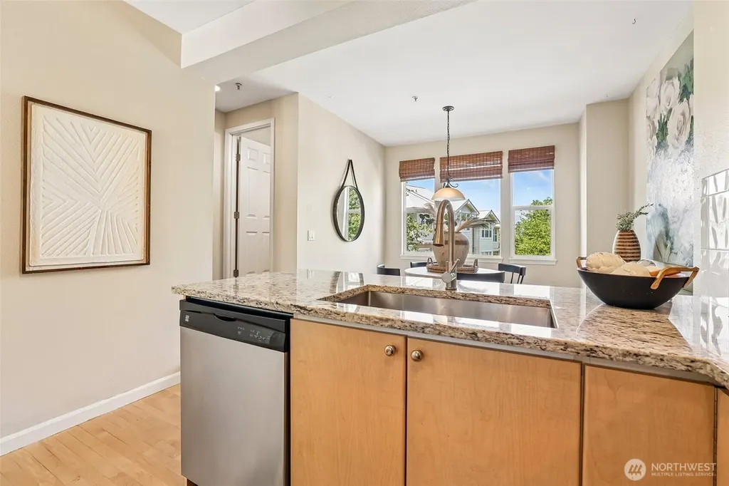 2680 139th Ave SE Bellevue WA 98005