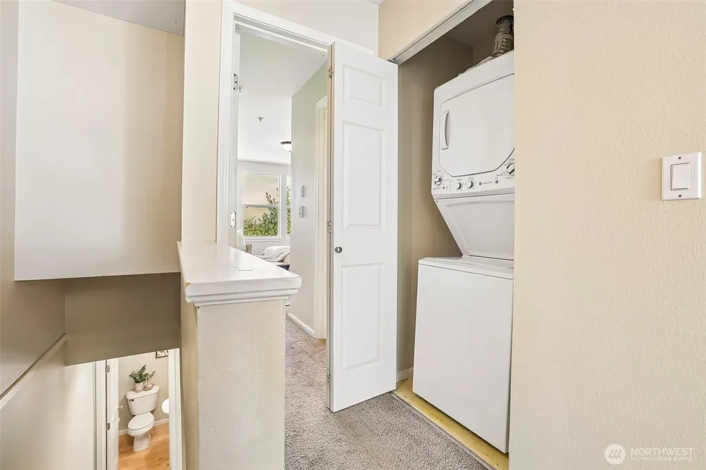 2680 139th Ave SE Bellevue WA 98005