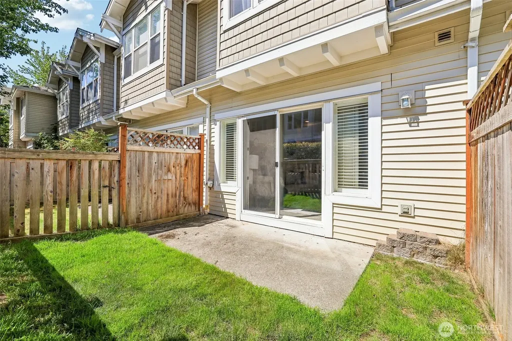 2680 139th Ave SE Bellevue WA 98005