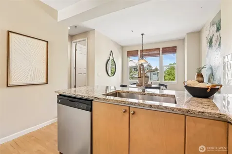 2680 139th Ave SE Bellevue WA 98005