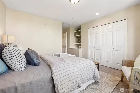 2680 139th Ave SE Bellevue WA 98005
