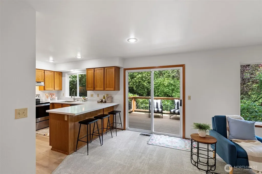 10913 Crocus Place NW Silverdale WA 98383
