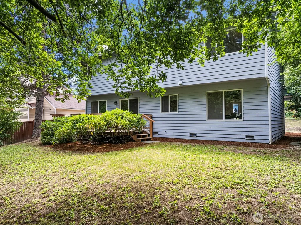 10913 Crocus Place NW Silverdale WA 98383
