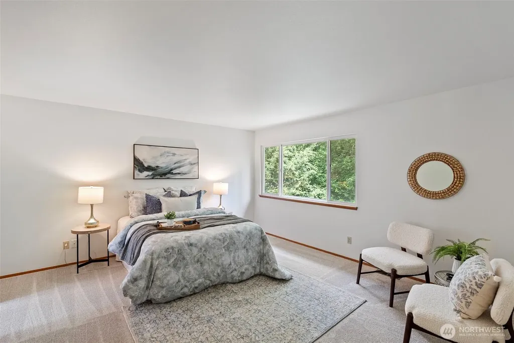 10913 Crocus Place NW Silverdale WA 98383