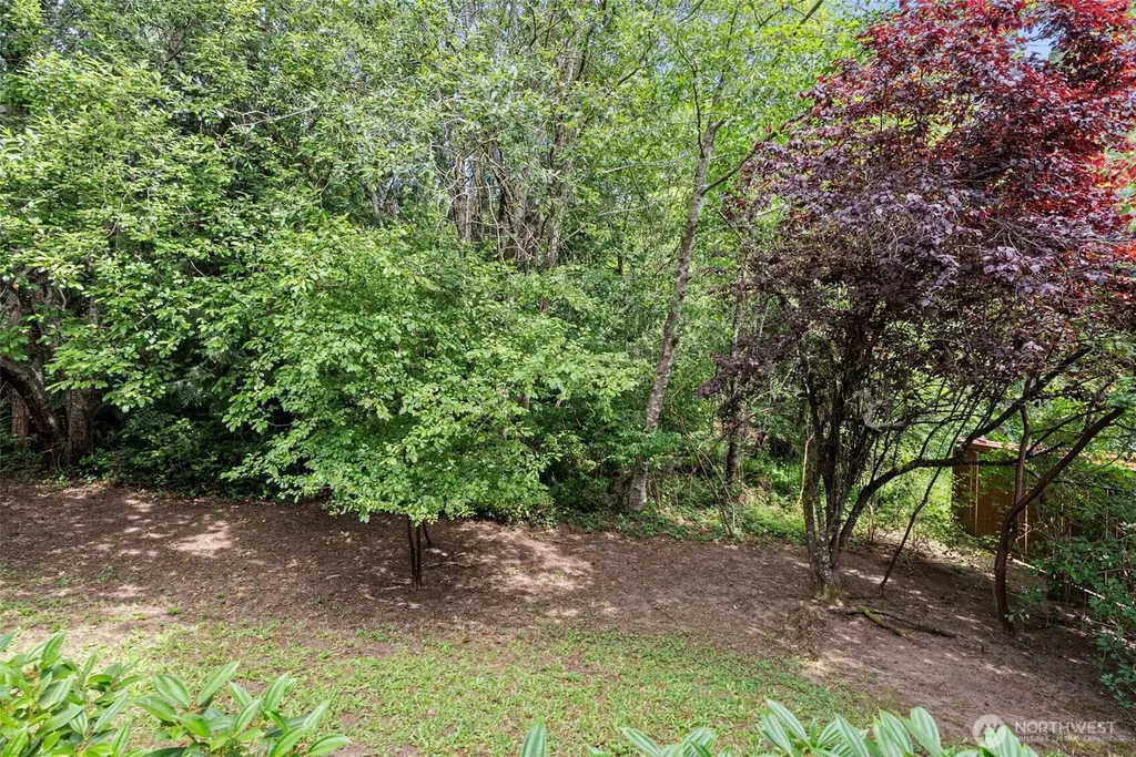 10913 Crocus Place NW Silverdale WA 98383