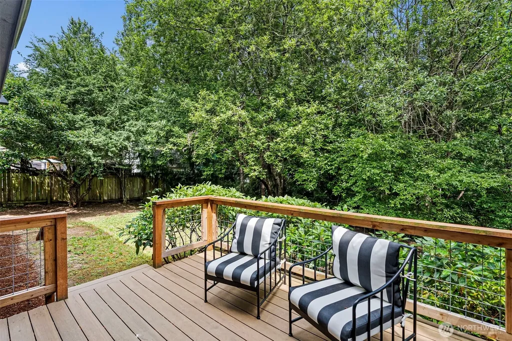 10913 Crocus Place NW Silverdale WA 98383