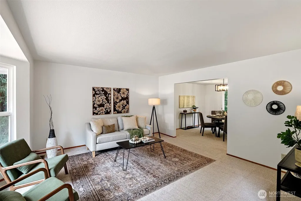 10913 Crocus Place NW Silverdale WA 98383