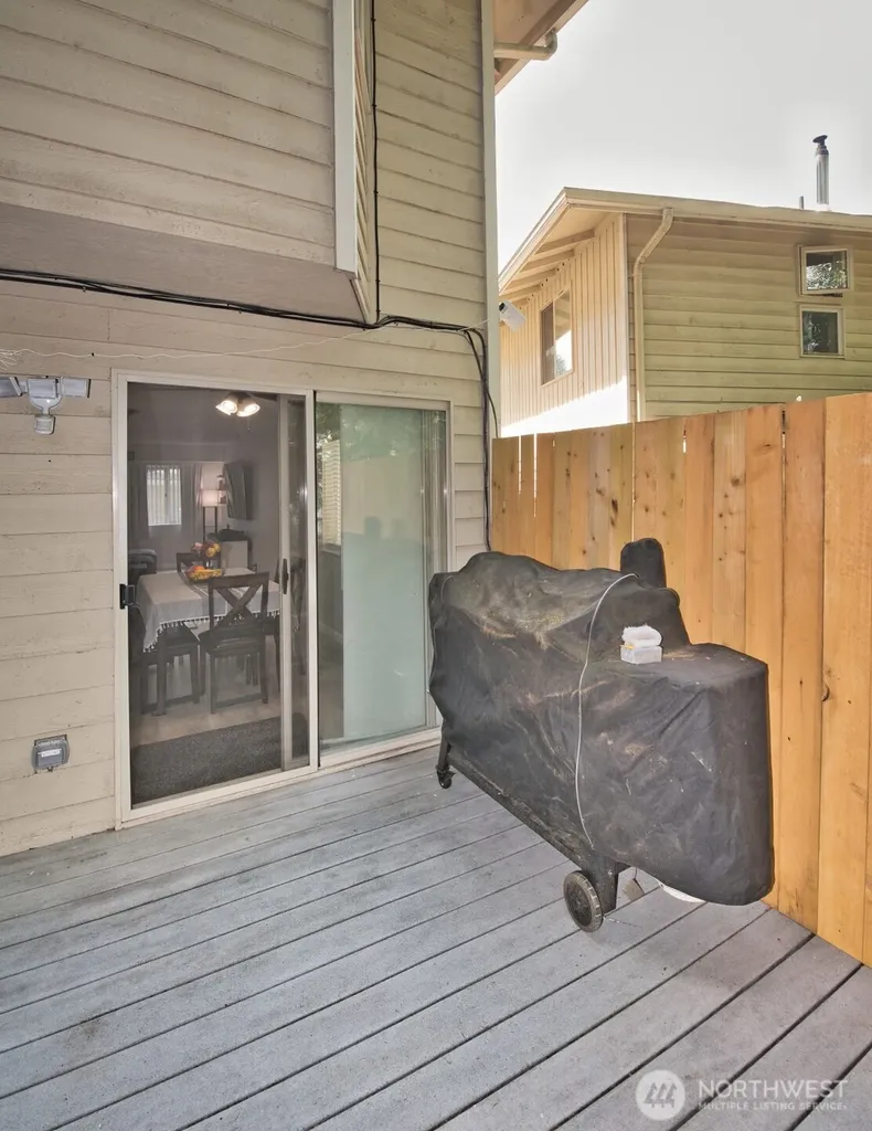 1347 Jasmine Lane Bremerton WA 98311