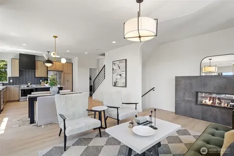 4428 Dayton Avenue N Seattle WA 98103