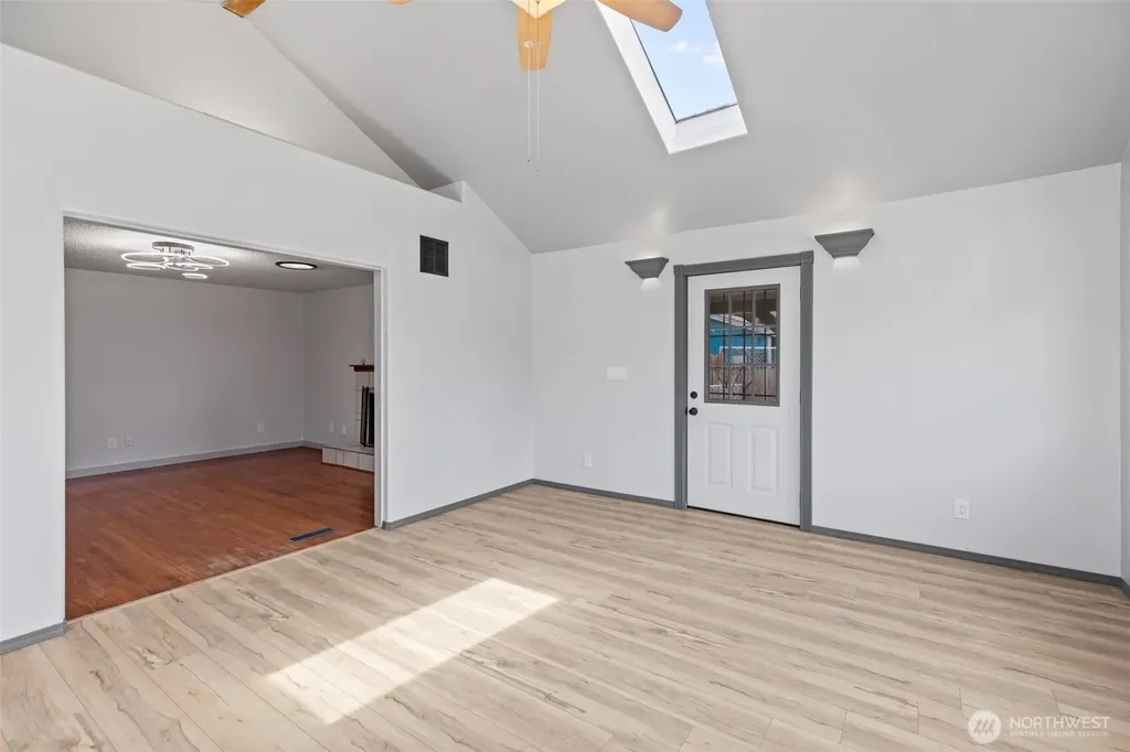 17010 16th Avenue E Spanaway WA 98387