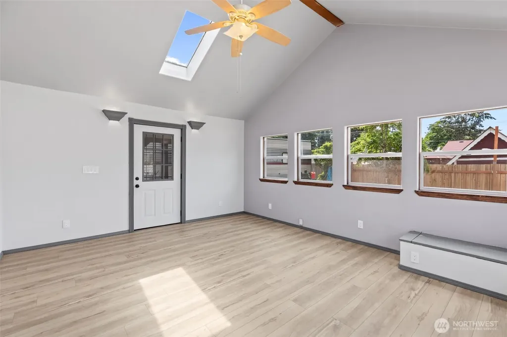 17010 16th Avenue E Spanaway WA 98387