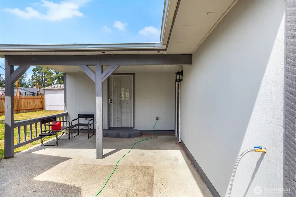 17010 16th Avenue E Spanaway WA 98387