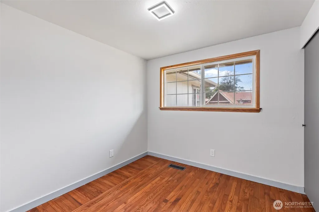17010 16th Avenue E Spanaway WA 98387