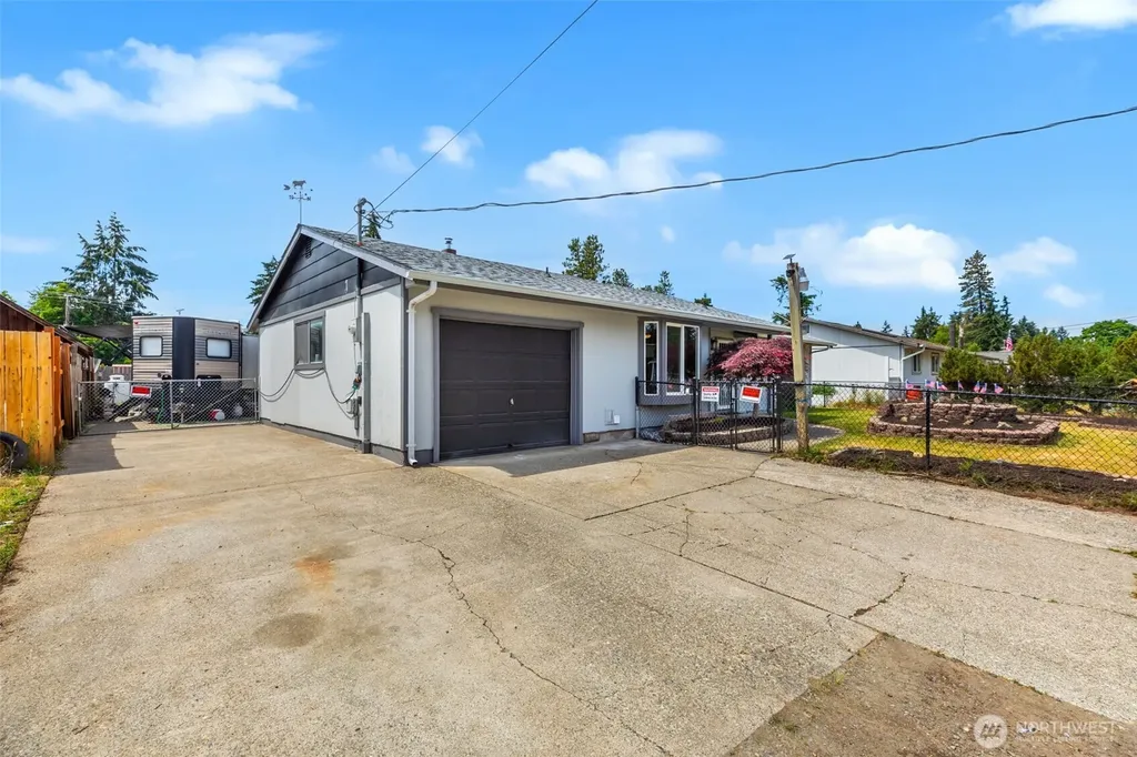 17010 16th Avenue E Spanaway WA 98387