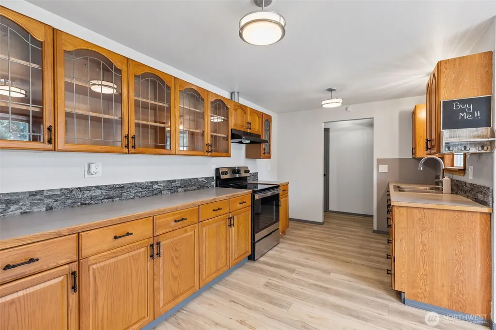 17010 16th Avenue E Spanaway WA 98387