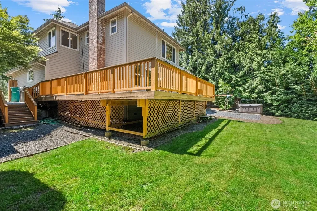 1030 NW Inneswood Drive Issaquah WA 98027