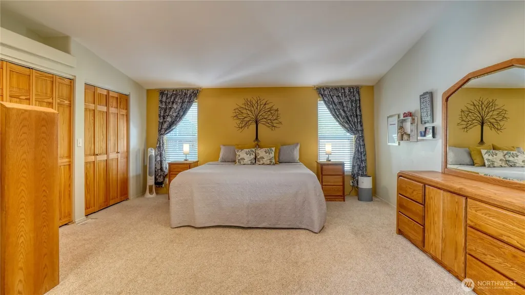 5726 88th Street Ct E Puyallup WA 98371