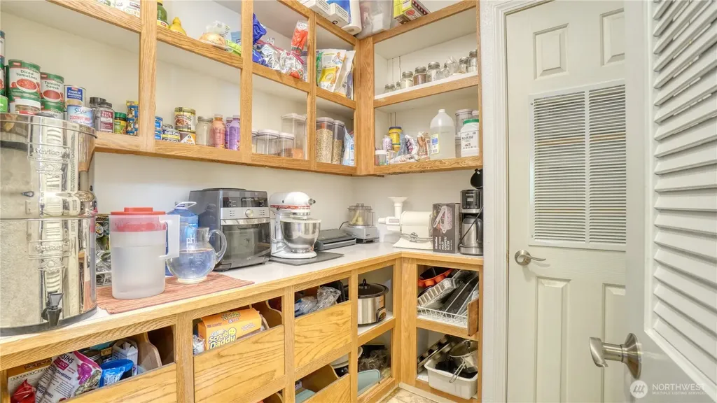 5726 88th Street Ct E Puyallup WA 98371