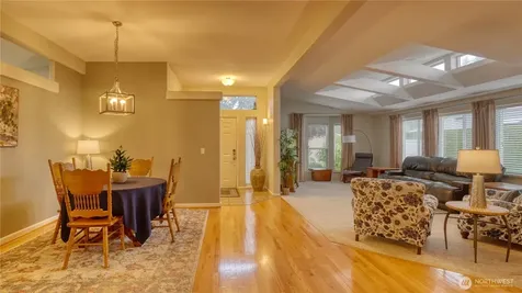 5726 88th Street Ct E Puyallup WA 98371