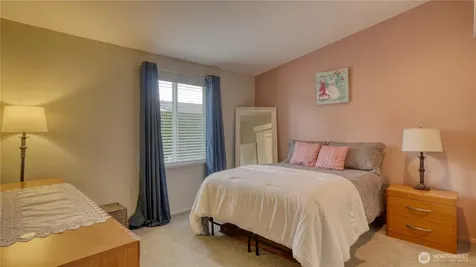 5726 88th Street Ct E Puyallup WA 98371