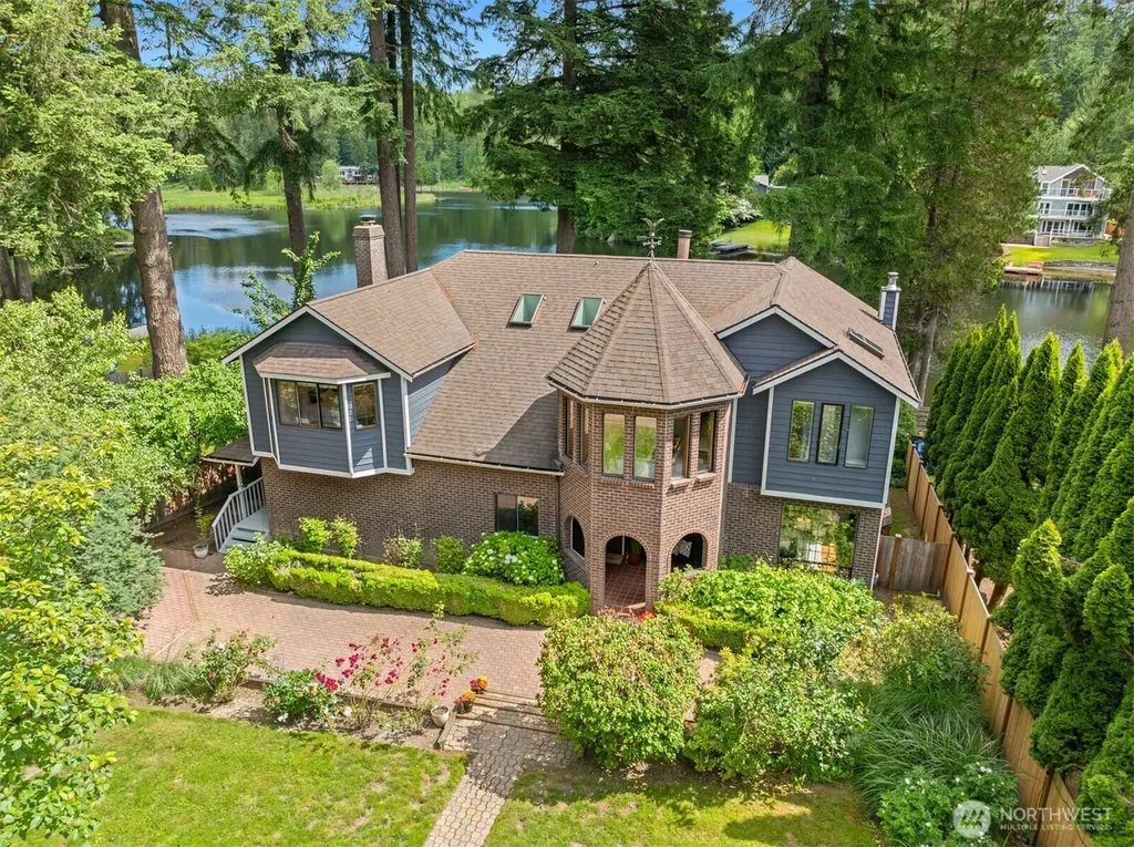 31338 NE 111th Street Carnation WA 98014
