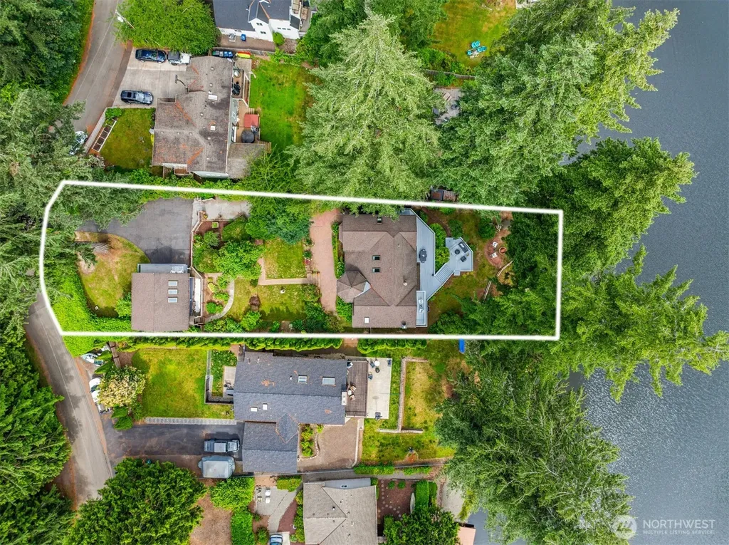 31338 NE 111th Street Carnation WA 98014