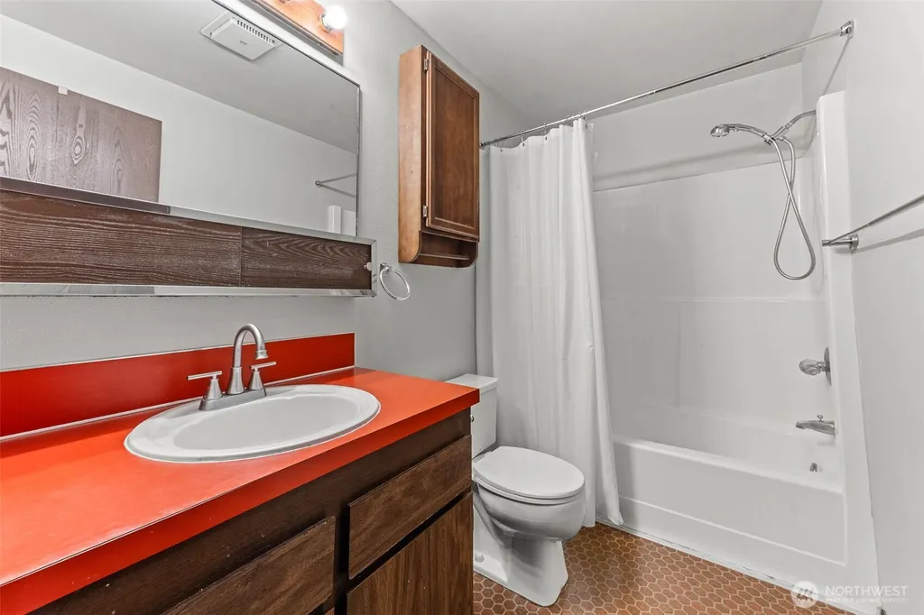 13019 94th Avenue NW Gig Harbor WA 98329