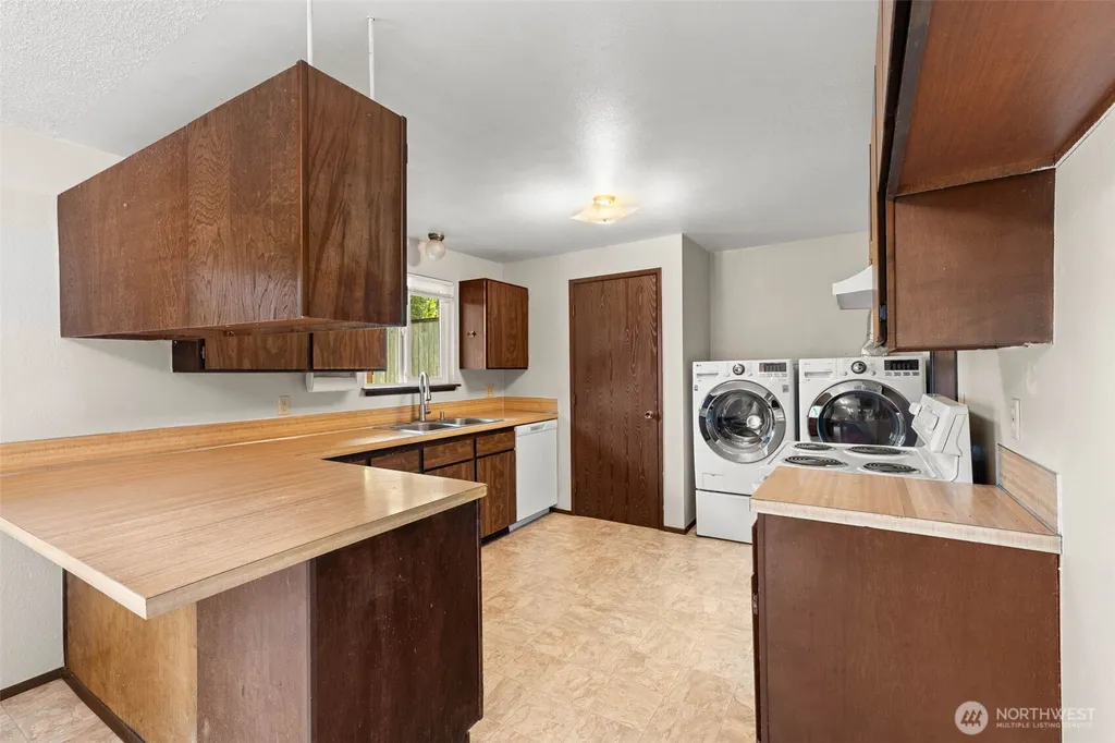 13019 94th Avenue NW Gig Harbor WA 98329