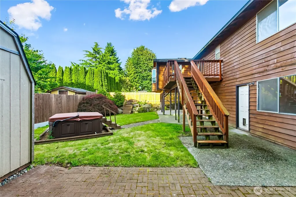 5200 S 302nd Place Auburn WA 98001